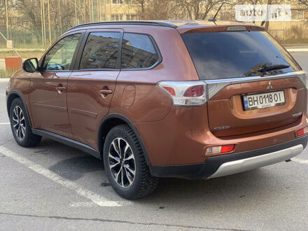 Мицубиси Аутлендер 2014 в Одессе на Automoto.ua Коричневый Мицубиси Аутлендер, объемом двигателя 2.4 л и пробегом 203 тыс. км за 14500 $, фото 1 на Automoto.ua