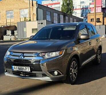Мицубиси Аутлендер 2017 в Белой Церкве на Automoto.ua Коричневый Мицубиси Аутлендер, объемом двигателя 2.36 л и пробегом 168 тыс. км за 16500 $, фото 1 на Automoto.ua