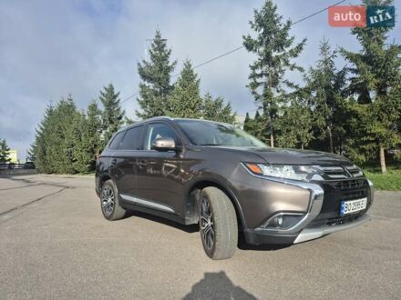 Мицубиси Аутлендер 2017 в Тернополе на Automoto.ua Коричневый Мицубиси Аутлендер, объемом двигателя 2.4 л и пробегом 104 тыс. км за 18700 $, фото 1 на Automoto.ua