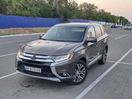 Мицубиси Аутлендер 2017 в Николаеве на Automoto.ua Коричневый Мицубиси Аутлендер, объемом двигателя 2.36 л и пробегом 197 тыс. км за 15800 $, фото 1 на Automoto.ua