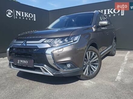 Міцубісі Аутлендер 2018 у Львові на Automoto.ua Коричневий Міцубісі Аутлендер, об'ємом двигуна 2.36 л та пробігом 106 тис. км за 19500 $, фото 1 на Automoto.ua