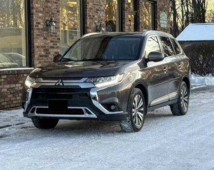 Коричневый Мицубиси Аутлендер, объемом двигателя 2.4 л и пробегом 36 тыс. км за 14000 $, фото 1 на Automoto.ua