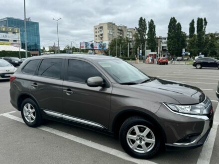 Мицубиси Аутлендер 2021 в Харькове на Automoto.ua Коричневый Мицубиси Аутлендер, объемом двигателя 2 л и пробегом 77 тыс. км за 20500 $, фото 1 на Automoto.ua