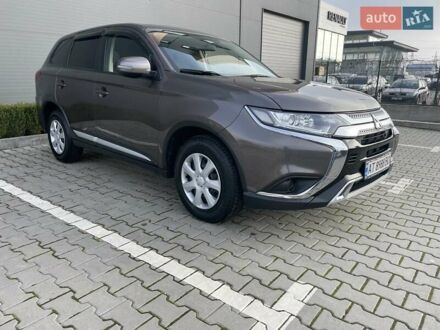 Коричневий Міцубісі Аутлендер, об'ємом двигуна 2 л та пробігом 65 тис. км за 19500 $, фото 1 на Automoto.ua