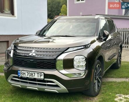 Коричневий Міцубісі Аутлендер, об'ємом двигуна 2.49 л та пробігом 70 тис. км за 28500 $, фото 1 на Automoto.ua