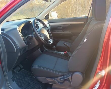 Червоний Міцубісі Аутлендер, об'ємом двигуна 2.4 л та пробігом 118 тис. км за 13000 $, фото 8 на Automoto.ua