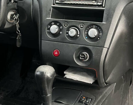 Червоний Міцубісі Аутлендер, об'ємом двигуна 2.4 л та пробігом 308 тис. км за 5990 $, фото 15 на Automoto.ua