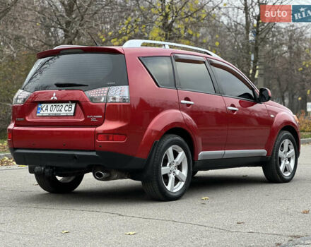 Красный Мицубиси Аутлендер, объемом двигателя 2.4 л и пробегом 180 тыс. км за 8900 $, фото 18 на Automoto.ua
