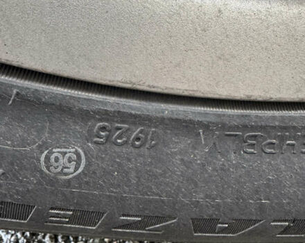 Красный Мицубиси Аутлендер, объемом двигателя 3 л и пробегом 204 тыс. км за 8200 $, фото 6 на Automoto.ua