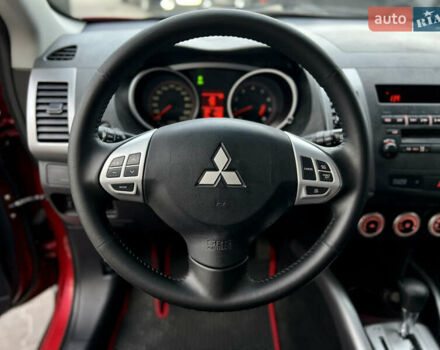 Мицубиси Аутлендер 2008 в Одессе на Automoto.ua Красный Мицубиси Аутлендер, объемом двигателя 2.4 л и пробегом 171 тыс. км за 8900 $, фото 28 на Automoto.ua