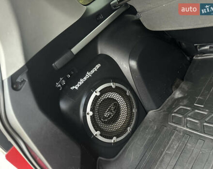 Красный Мицубиси Аутлендер, объемом двигателя 2.4 л и пробегом 180 тыс. км за 8900 $, фото 44 на Automoto.ua