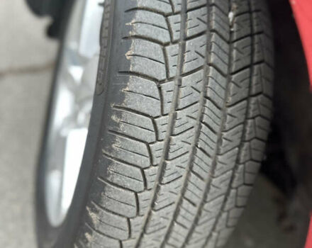 Красный Мицубиси Аутлендер, объемом двигателя 2.4 л и пробегом 180 тыс. км за 8900 $, фото 19 на Automoto.ua