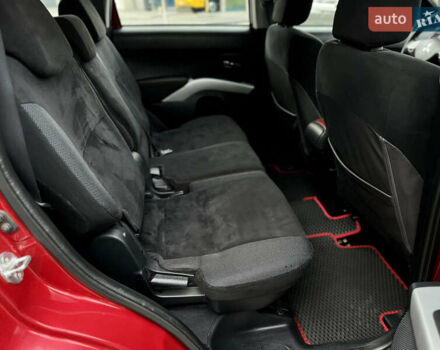 Мицубиси Аутлендер 2008 в Одессе на Automoto.ua Красный Мицубиси Аутлендер, объемом двигателя 2.4 л и пробегом 171 тыс. км за 8900 $, фото 25 на Automoto.ua