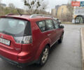 Красный Мицубиси Аутлендер, объемом двигателя 3 л и пробегом 204 тыс. км за 8200 $, фото 4 на Automoto.ua