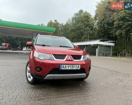 Міцубісі Аутлендер 2009 у Києві на Automoto.ua Червоний Міцубісі Аутлендер, об'ємом двигуна 2.36 л та пробігом 157 тис. км за 11499 $, фото 2 на Automoto.ua