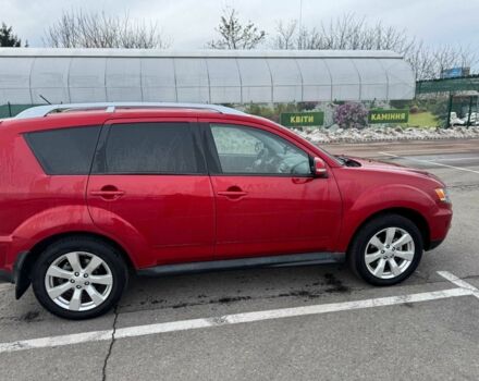 Красный Мицубиси Аутлендер, объемом двигателя 2.4 л и пробегом 201 тыс. км за 9750 $, фото 2 на Automoto.ua