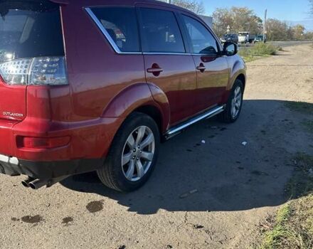Міцубісі Аутлендер 2011 у Чорноморську (Іллічівську) на Automoto.ua Червоний Міцубісі Аутлендер, об'ємом двигуна 3 л та пробігом 200 тис. км за 11000 $, фото 2 на Automoto.ua