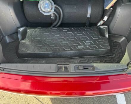 Красный Мицубиси Аутлендер, объемом двигателя 2 л и пробегом 269 тыс. км за 8700 $, фото 10 на Automoto.ua