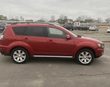 Красный Мицубиси Аутлендер, объемом двигателя 2.4 л и пробегом 210 тыс. км за 11800 $, фото 16 на Automoto.ua