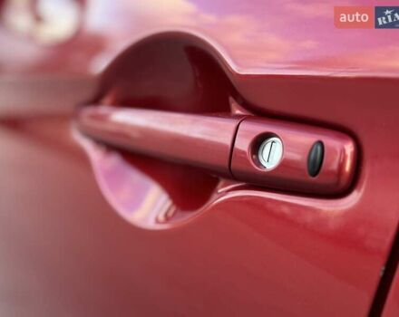 Червоний Міцубісі Аутлендер, об'ємом двигуна 2 л та пробігом 96 тис. км за 10950 $, фото 46 на Automoto.ua