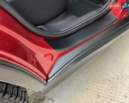 Червоний Міцубісі Аутлендер, об'ємом двигуна 2 л та пробігом 96 тис. км за 10950 $, фото 28 на Automoto.ua