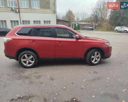 Красный Мицубиси Аутлендер, объемом двигателя 3 л и пробегом 230 тыс. км за 14200 $, фото 6 на Automoto.ua