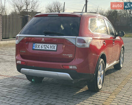 Красный Мицубиси Аутлендер, объемом двигателя 3 л и пробегом 230 тыс. км за 13900 $, фото 11 на Automoto.ua
