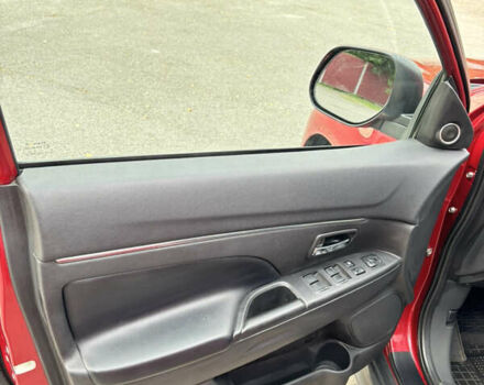 Красный Мицубиси Аутлендер, объемом двигателя 2 л и пробегом 210 тыс. км за 13500 $, фото 10 на Automoto.ua