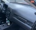 Червоний Міцубісі Аутлендер, об'ємом двигуна 2.27 л та пробігом 150 тис. км за 17600 $, фото 25 на Automoto.ua