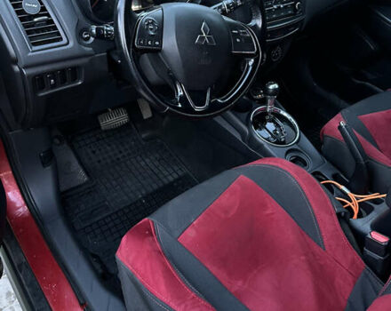 Красный Мицубиси Аутлендер, объемом двигателя 2 л и пробегом 123 тыс. км за 15000 $, фото 8 на Automoto.ua