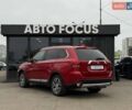 Міцубісі Аутлендер 2016 у Києві на Automoto.ua Червоний Міцубісі Аутлендер, об'ємом двигуна 2.36 л та пробігом 130 тис. км за 17490 $, фото 6 на Automoto.ua