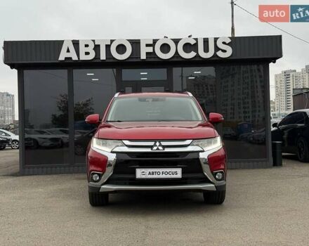 Міцубісі Аутлендер 2016 у Києві на Automoto.ua Червоний Міцубісі Аутлендер, об'ємом двигуна 2.36 л та пробігом 130 тис. км за 17490 $, фото 2 на Automoto.ua