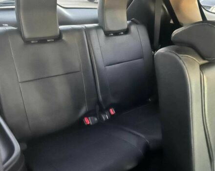 Красный Мицубиси Аутлендер, объемом двигателя 3 л и пробегом 71 тыс. км за 3400 $, фото 9 на Automoto.ua