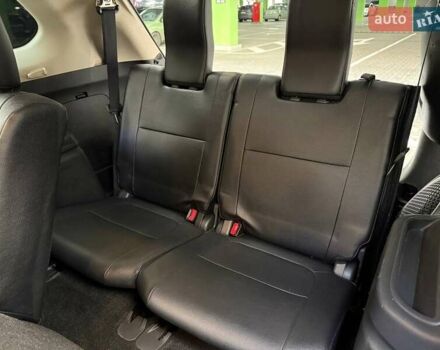 Красный Мицубиси Аутлендер, объемом двигателя 3 л и пробегом 167 тыс. км за 16990 $, фото 12 на Automoto.ua