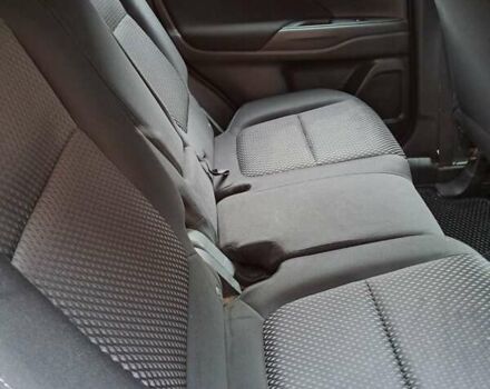 Мицубиси Аутлендер 2016 в Жашкове на Automoto.ua Красный Мицубиси Аутлендер, объемом двигателя 2.36 л и пробегом 270 тыс. км за 12500 $, фото 6 на Automoto.ua