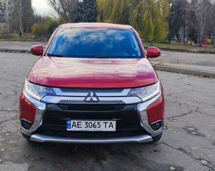 Красный Мицубиси Аутлендер, объемом двигателя 2.36 л и пробегом 80 тыс. км за 16500 $, фото 6 на Automoto.ua