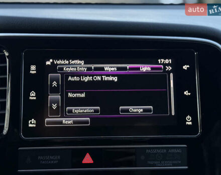 Красный Мицубиси Аутлендер, объемом двигателя 2 л и пробегом 85 тыс. км за 18900 $, фото 101 на Automoto.ua