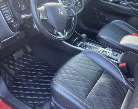 Міцубісі Аутлендер 2018 у Дніпро (Дніпропетровську) на Automoto.ua Червоний Міцубісі Аутлендер, об'ємом двигуна 2.36 л та пробігом 68 тис. км за 18500 $, фото 27 на Automoto.ua