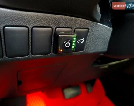 Красный Мицубиси Аутлендер, объемом двигателя 2.4 л и пробегом 125 тыс. км за 17400 $, фото 14 на Automoto.ua