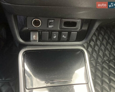 Міцубісі Аутлендер 2018 у Дніпро (Дніпропетровську) на Automoto.ua Червоний Міцубісі Аутлендер, об'ємом двигуна 2.36 л та пробігом 68 тис. км за 18500 $, фото 13 на Automoto.ua