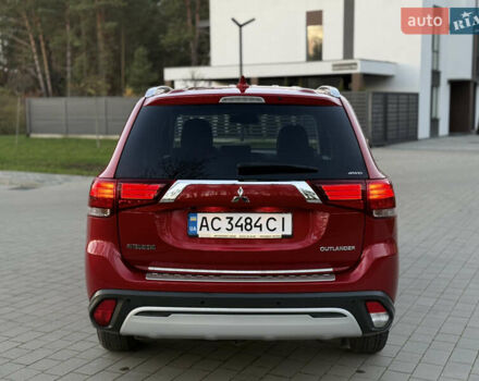 Красный Мицубиси Аутлендер, объемом двигателя 2 л и пробегом 85 тыс. км за 18900 $, фото 11 на Automoto.ua