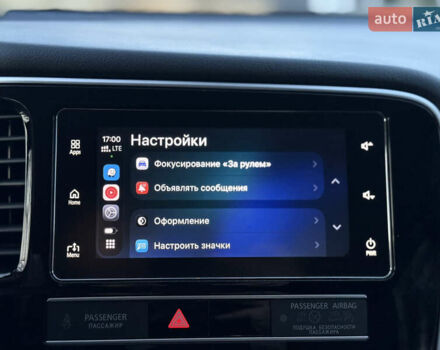 Красный Мицубиси Аутлендер, объемом двигателя 2 л и пробегом 85 тыс. км за 18900 $, фото 86 на Automoto.ua