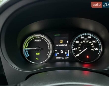 Красный Мицубиси Аутлендер, объемом двигателя 2 л и пробегом 176 тыс. км за 18900 $, фото 26 на Automoto.ua