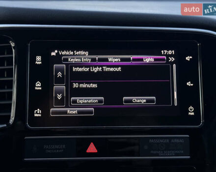 Красный Мицубиси Аутлендер, объемом двигателя 2 л и пробегом 85 тыс. км за 18900 $, фото 104 на Automoto.ua