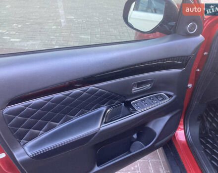 Міцубісі Аутлендер 2018 у Дніпро (Дніпропетровську) на Automoto.ua Червоний Міцубісі Аутлендер, об'ємом двигуна 2.36 л та пробігом 68 тис. км за 18500 $, фото 26 на Automoto.ua