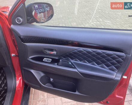 Міцубісі Аутлендер 2018 у Дніпро (Дніпропетровську) на Automoto.ua Червоний Міцубісі Аутлендер, об'ємом двигуна 2.36 л та пробігом 68 тис. км за 18500 $, фото 18 на Automoto.ua