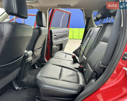 Красный Мицубиси Аутлендер, объемом двигателя 2.2 л и пробегом 118 тыс. км за 20999 $, фото 58 на Automoto.ua