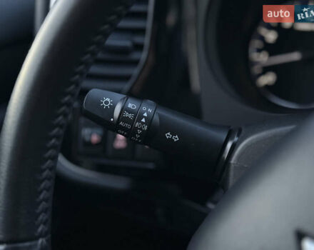 Красный Мицубиси Аутлендер, объемом двигателя 2 л и пробегом 85 тыс. км за 18900 $, фото 73 на Automoto.ua