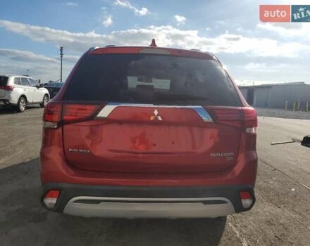 Червоний Міцубісі Аутлендер, об'ємом двигуна 2.4 л та пробігом 121 тис. км за 3500 $, фото 5 на Automoto.ua