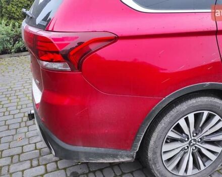 Червоний Міцубісі Аутлендер, об'ємом двигуна 3 л та пробігом 127 тис. км за 28500 $, фото 27 на Automoto.ua